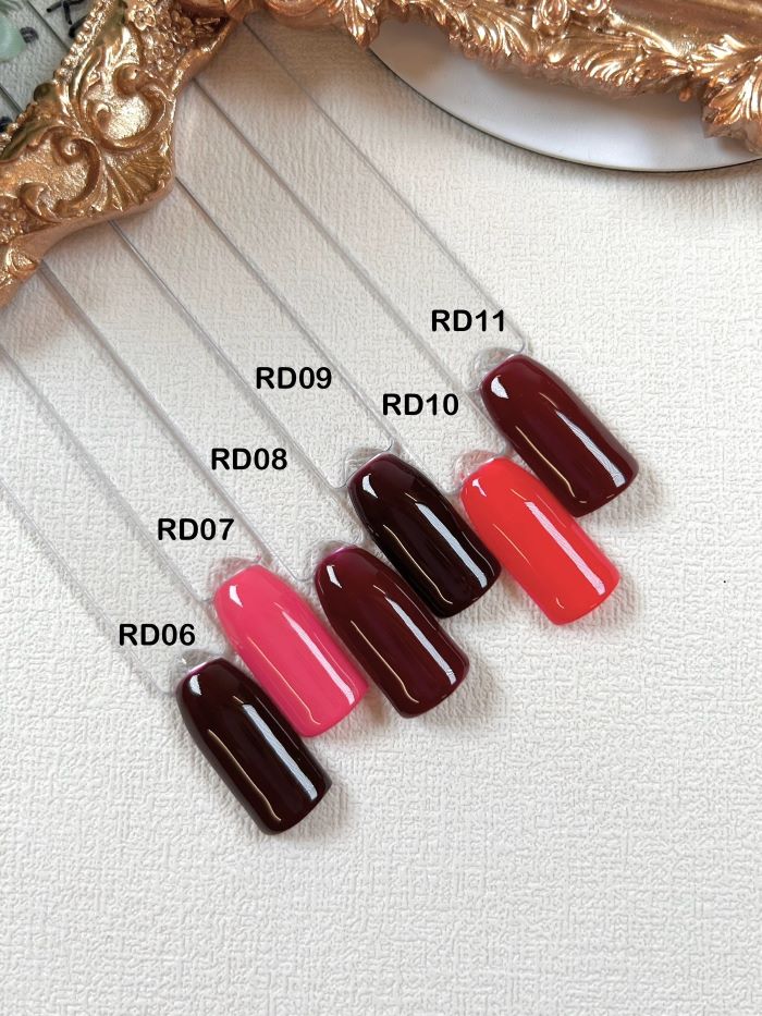 red color, gel polish, dark red , nail gel polish, nail supply Canada